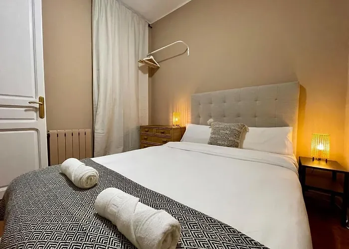 The Collection - Sagrada Familia 4bd Only For Families Or Business Groups Appartamento Barcellona